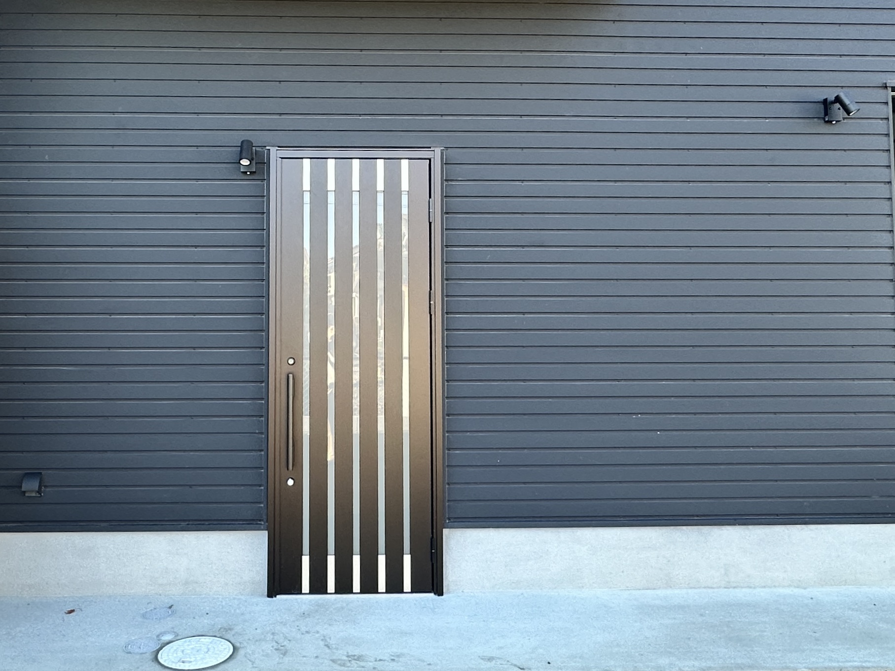 20251206_004850959_iOS