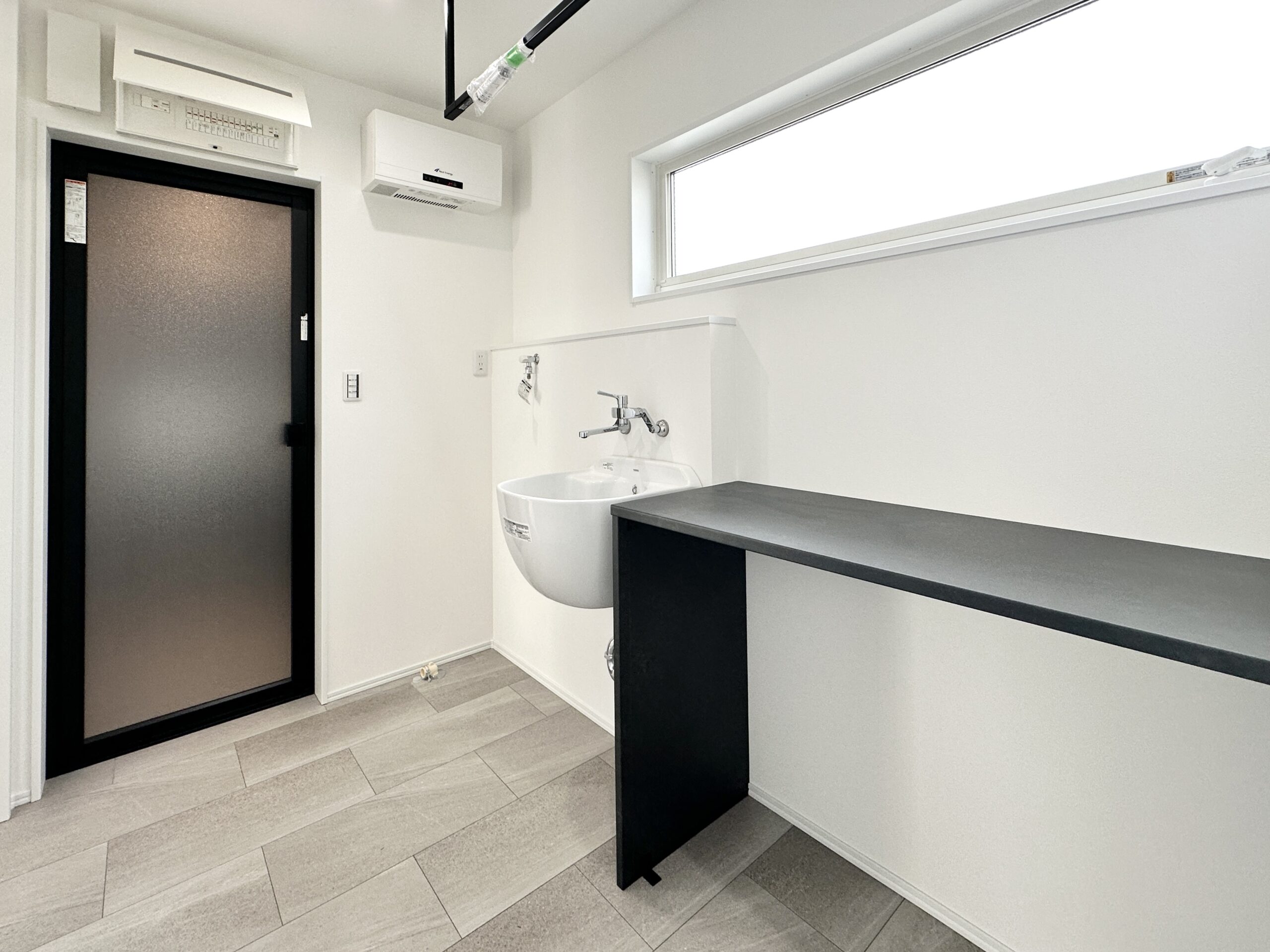 ランドリールーム1